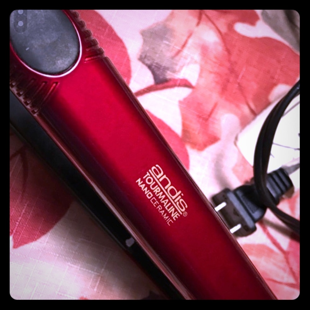Andis Tourmaline Ceramic Hair Straightener